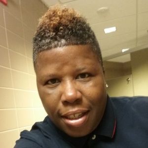 Meet your Posher, Pam